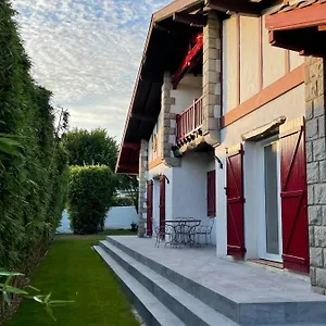 L'etape Basque Bed and breakfast